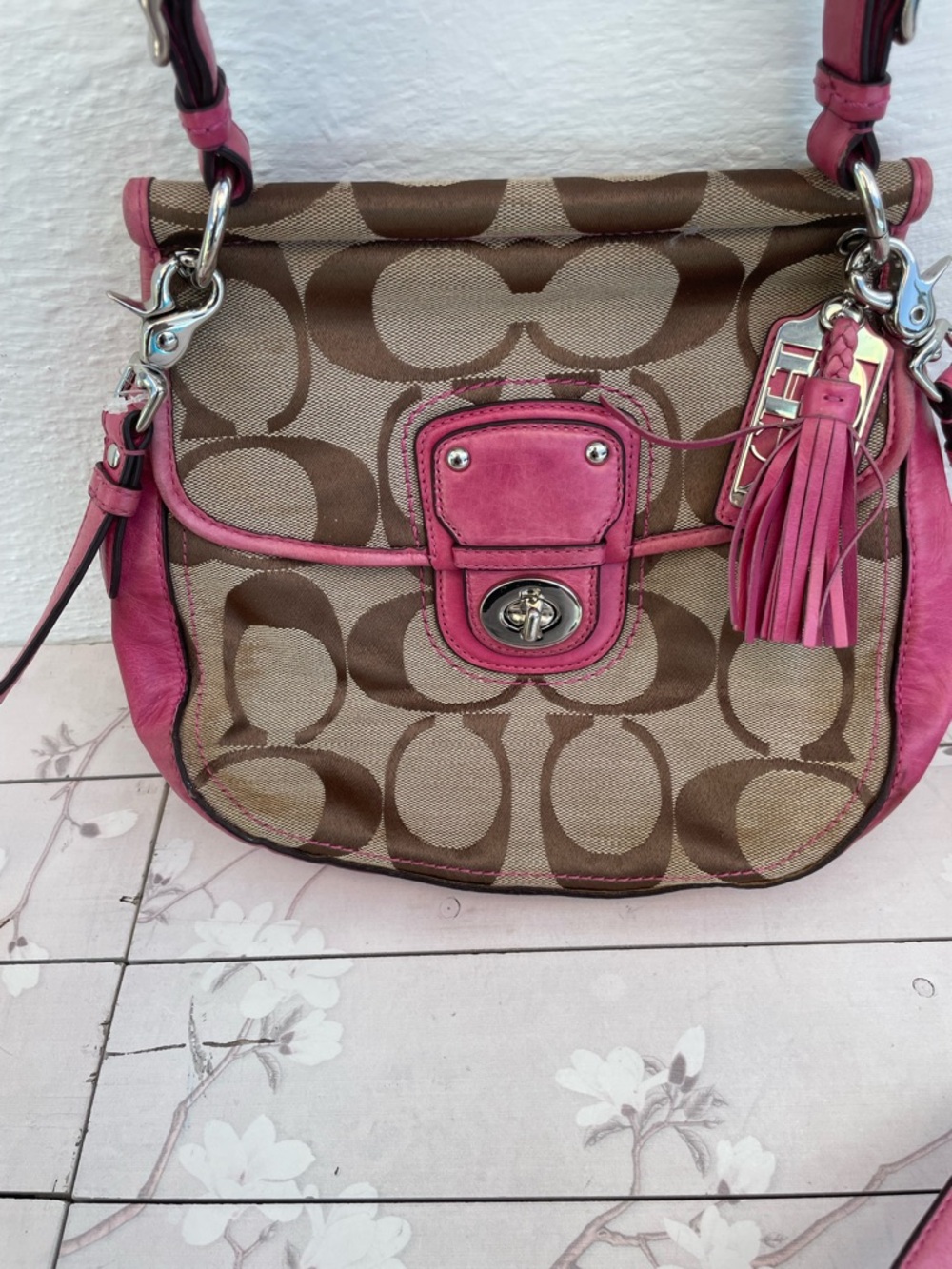 Coach Brown Signature Canvas Crossbody with Pink Trim - Picture 2 of 10